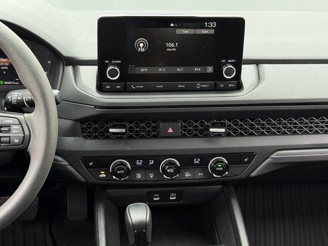 Used 2025 Honda Accord SE image 17