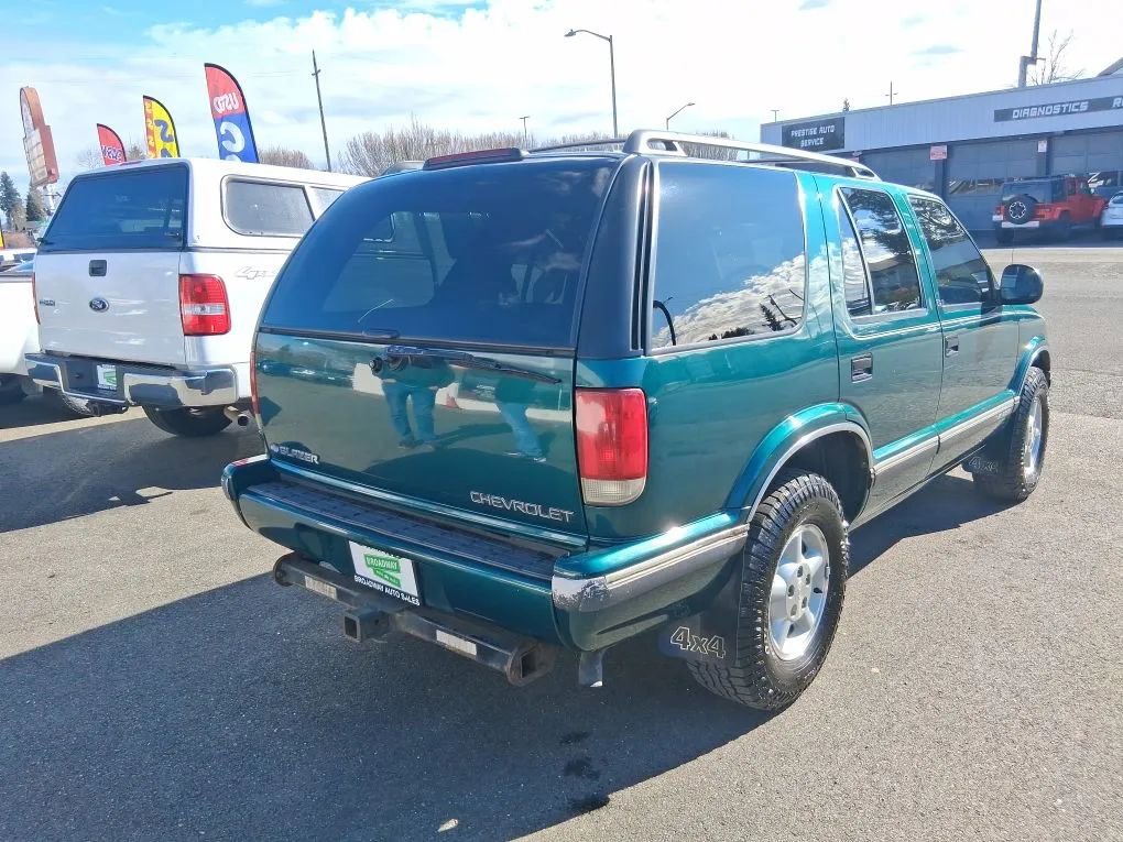 Used 1996 Chevrolet Blazer 4WD 4-Door image 6