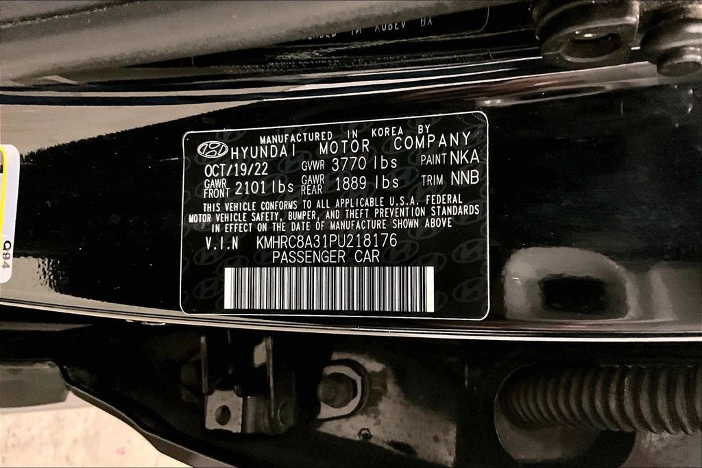 Used 2023 Hyundai Venue SEL FWD image 19