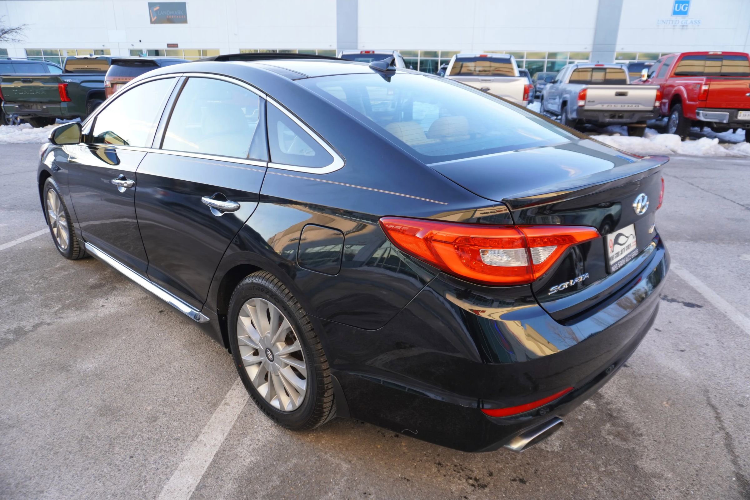 Used 2015 Hyundai Sonata Limited w/ Option Group 05 image 5