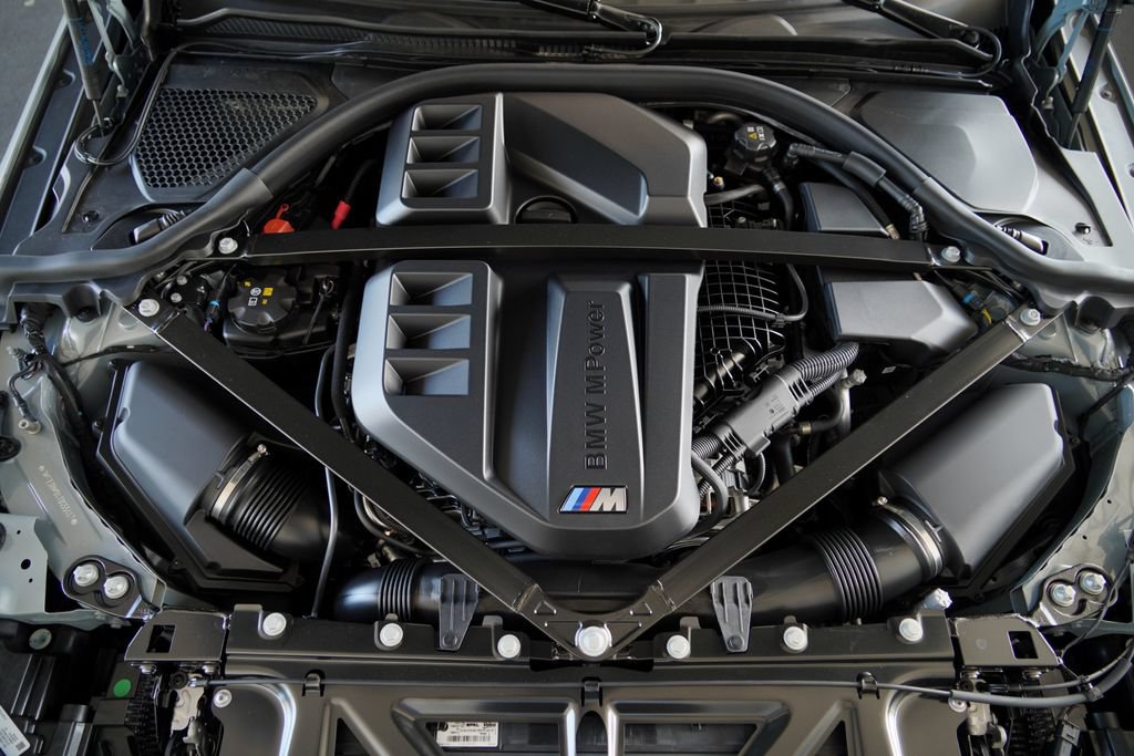 New 2026 BMW M2 w/ Lighting Package RWD image 33