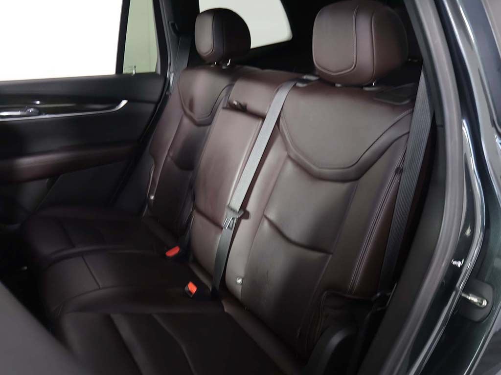 Used 2023 Cadillac XT6 Premium Luxury AWD/4WD image 39