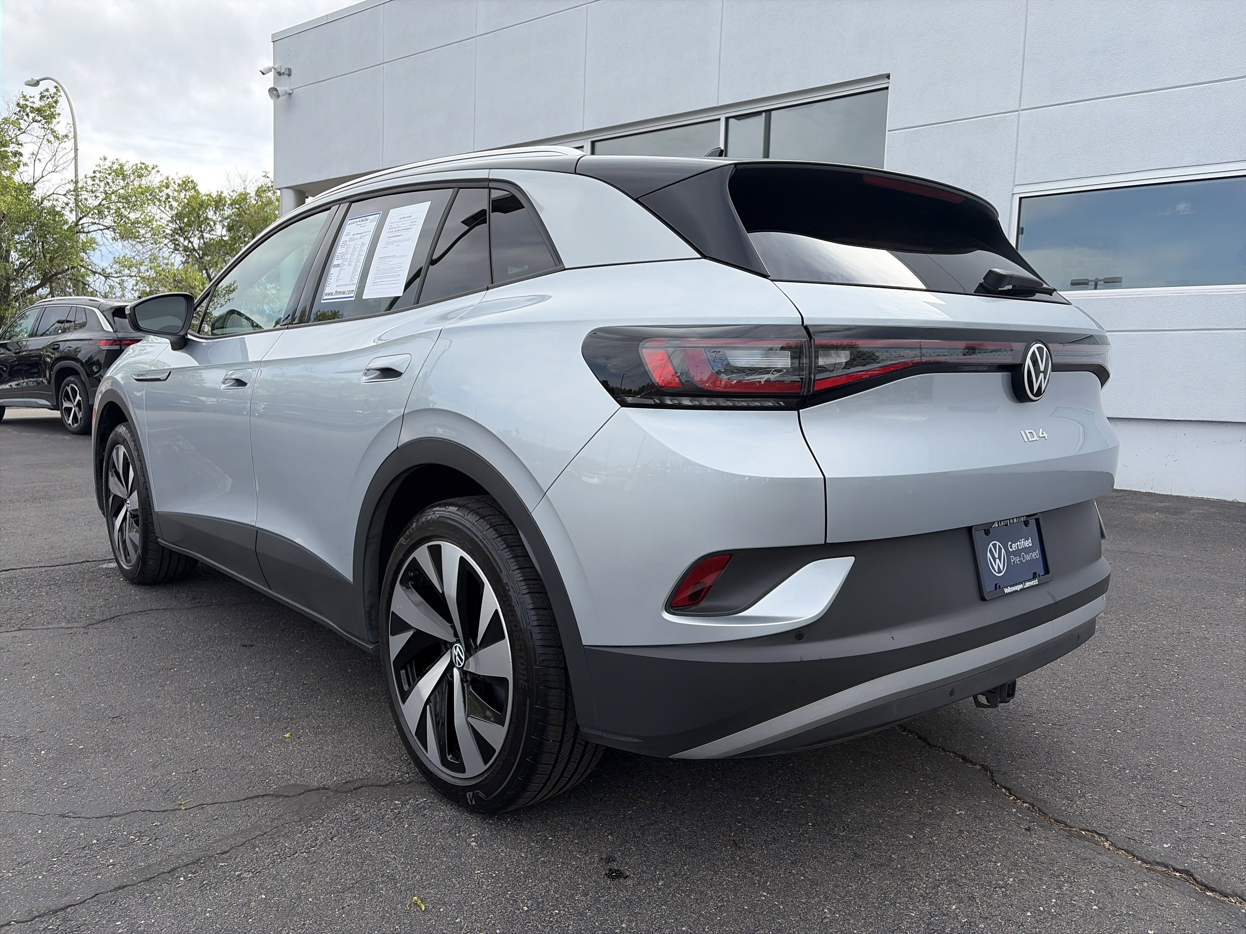 Used 2022 Volkswagen ID.4 Pro S AWD/4WD image 7