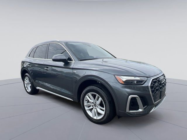 Used 2023 Audi Q5 2.0T Premium w/ Convenience Package AWD/4WD image 11