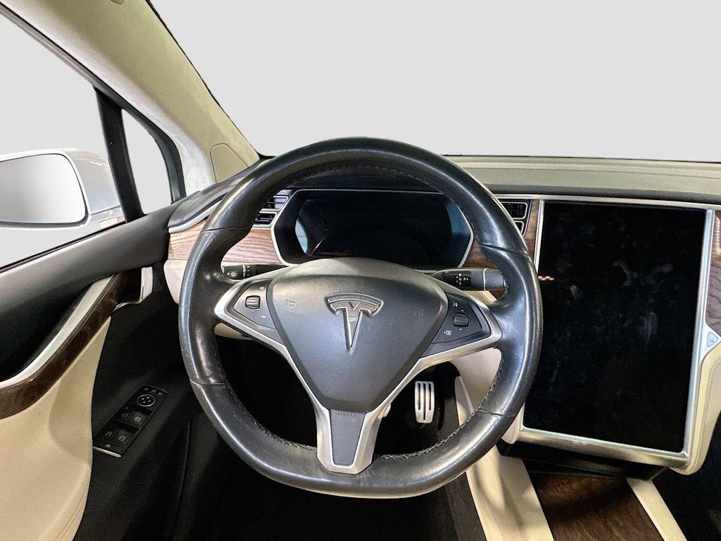 Used 2018 Tesla Model X P100D image 15