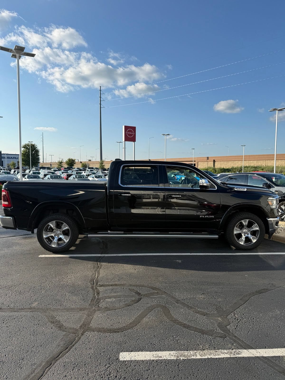 Used 2021 RAM 1500 Laramie AWD/4WD image 6