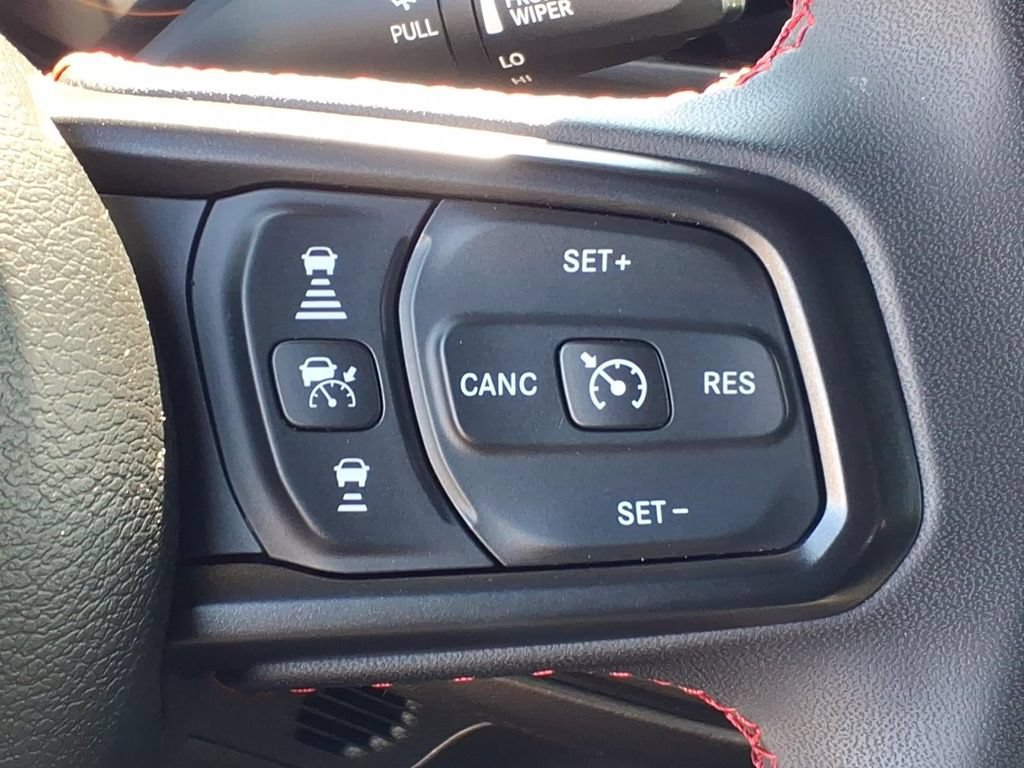 Used 2024 Jeep Wrangler Unlimited Rubicon AWD/4WD image 11