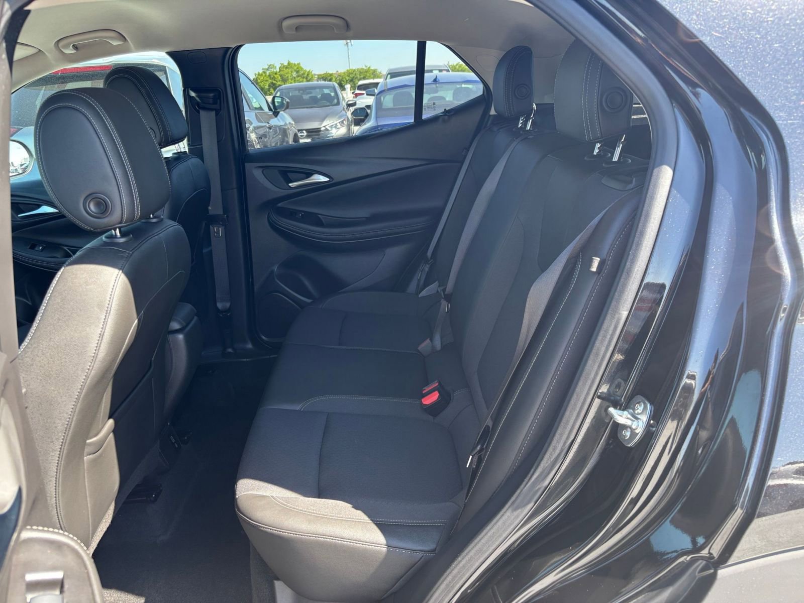 Used 2025 Buick Encore GX Preferred FWD image 24