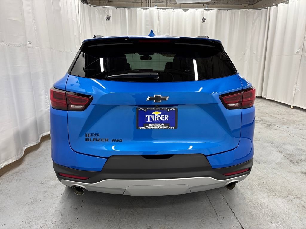 Used 2024 Chevrolet Blazer LT w/ Midnight/Sport Edition image 4