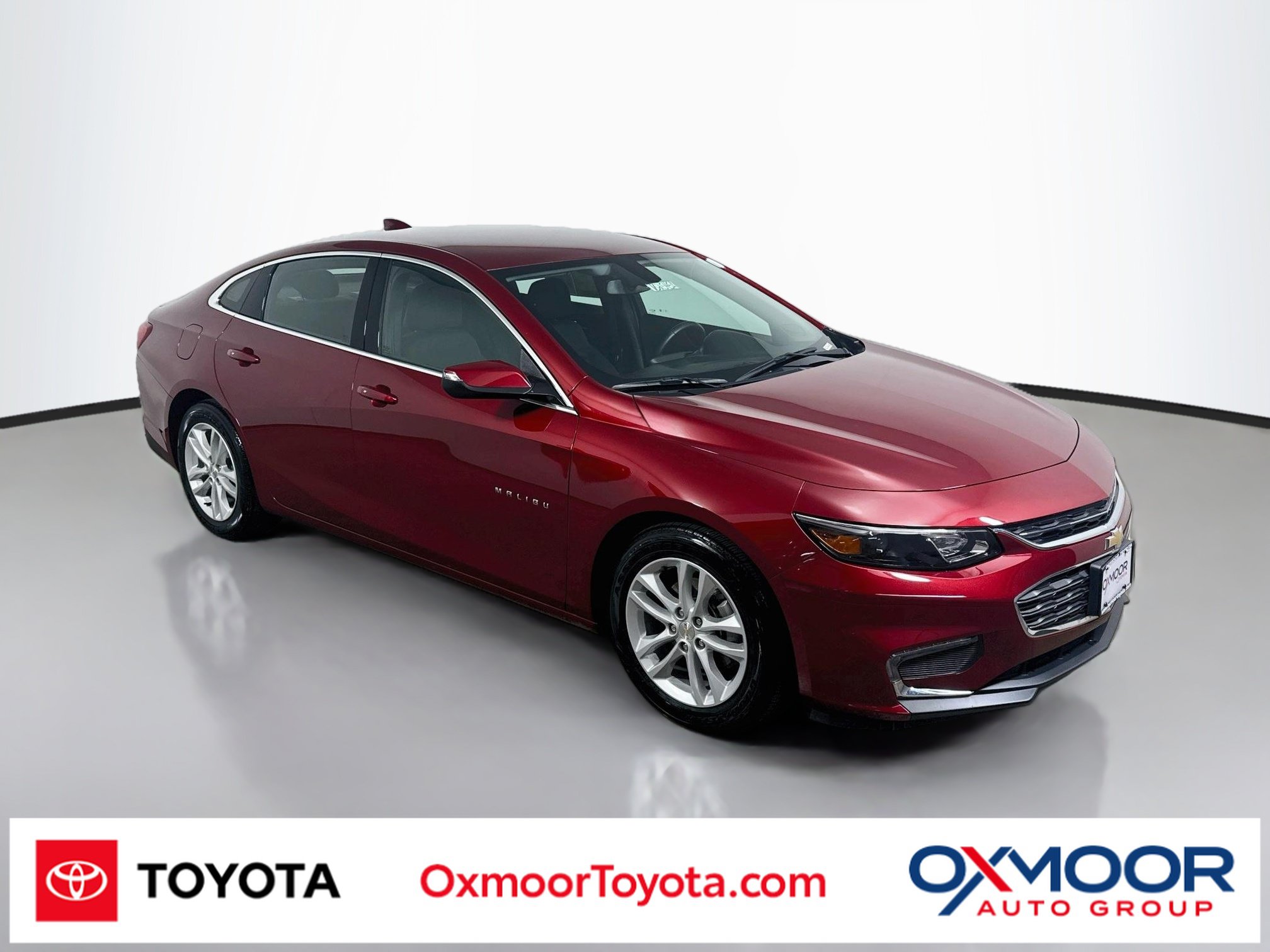 Used 2018 Chevrolet Malibu LT FWD image 1
