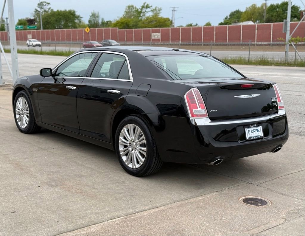 Used 2012 Chrysler 300 C AWD/4WD image 10