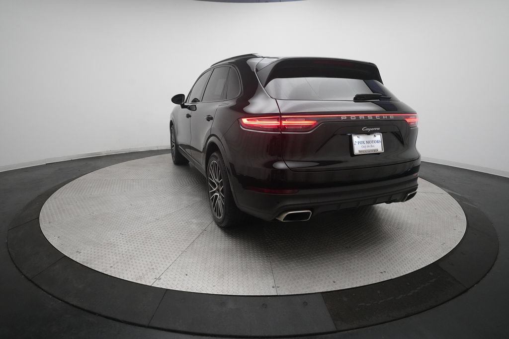 Certified 2022 Porsche Cayenne AWD/4WD image 7