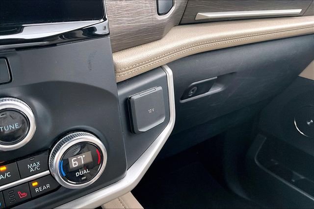 Used 2024 Ford Expedition Max Limited image 18