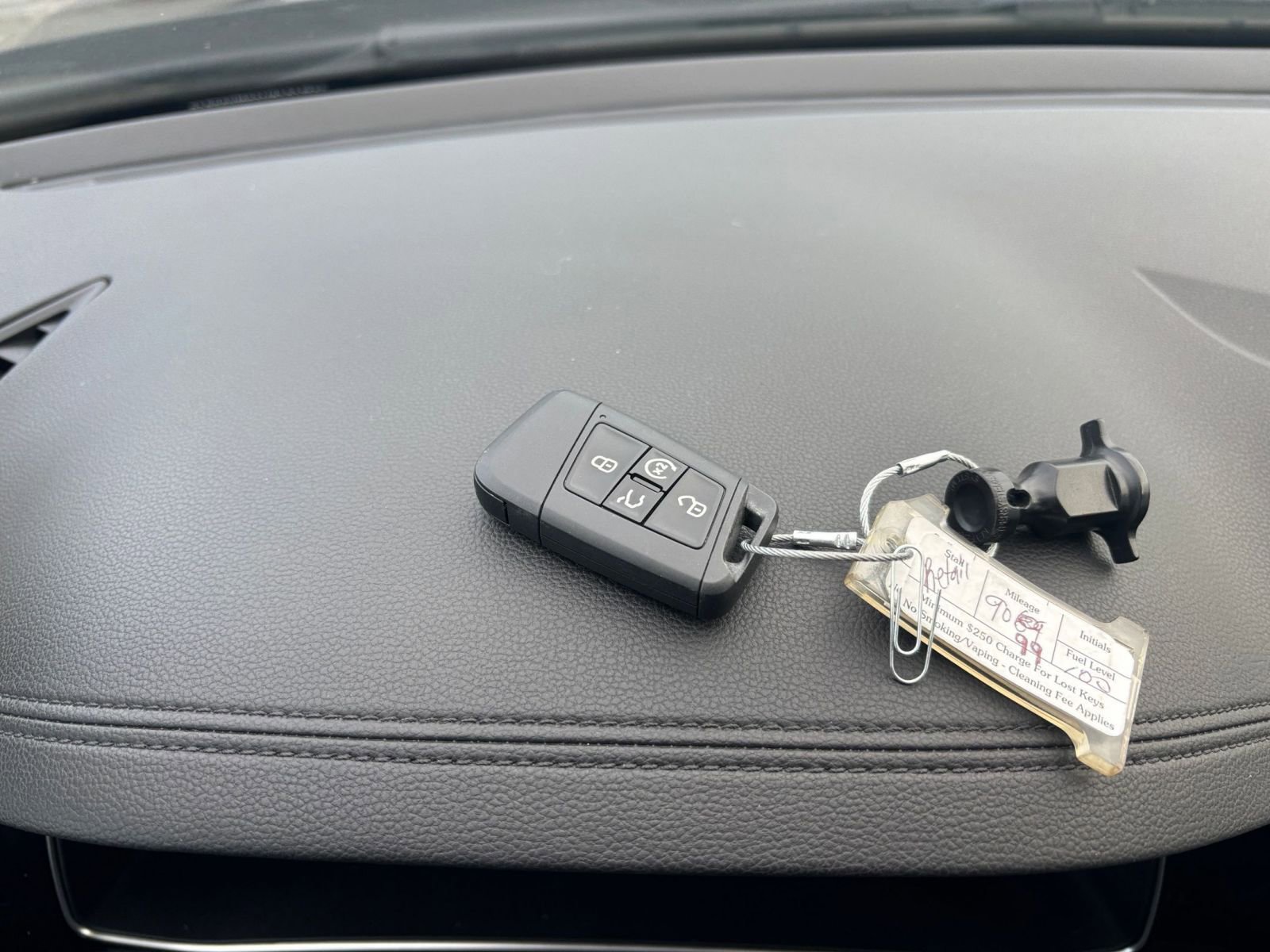 Used 2025 Volkswagen Jetta SE image 21