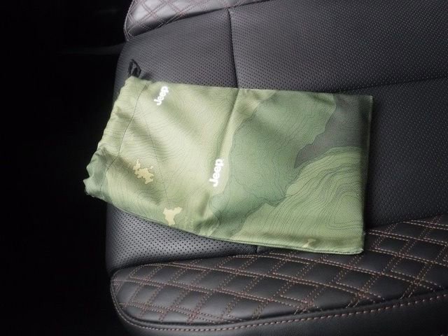 Certified 2025 Jeep Grand Cherokee Summit AWD/4WD image 57