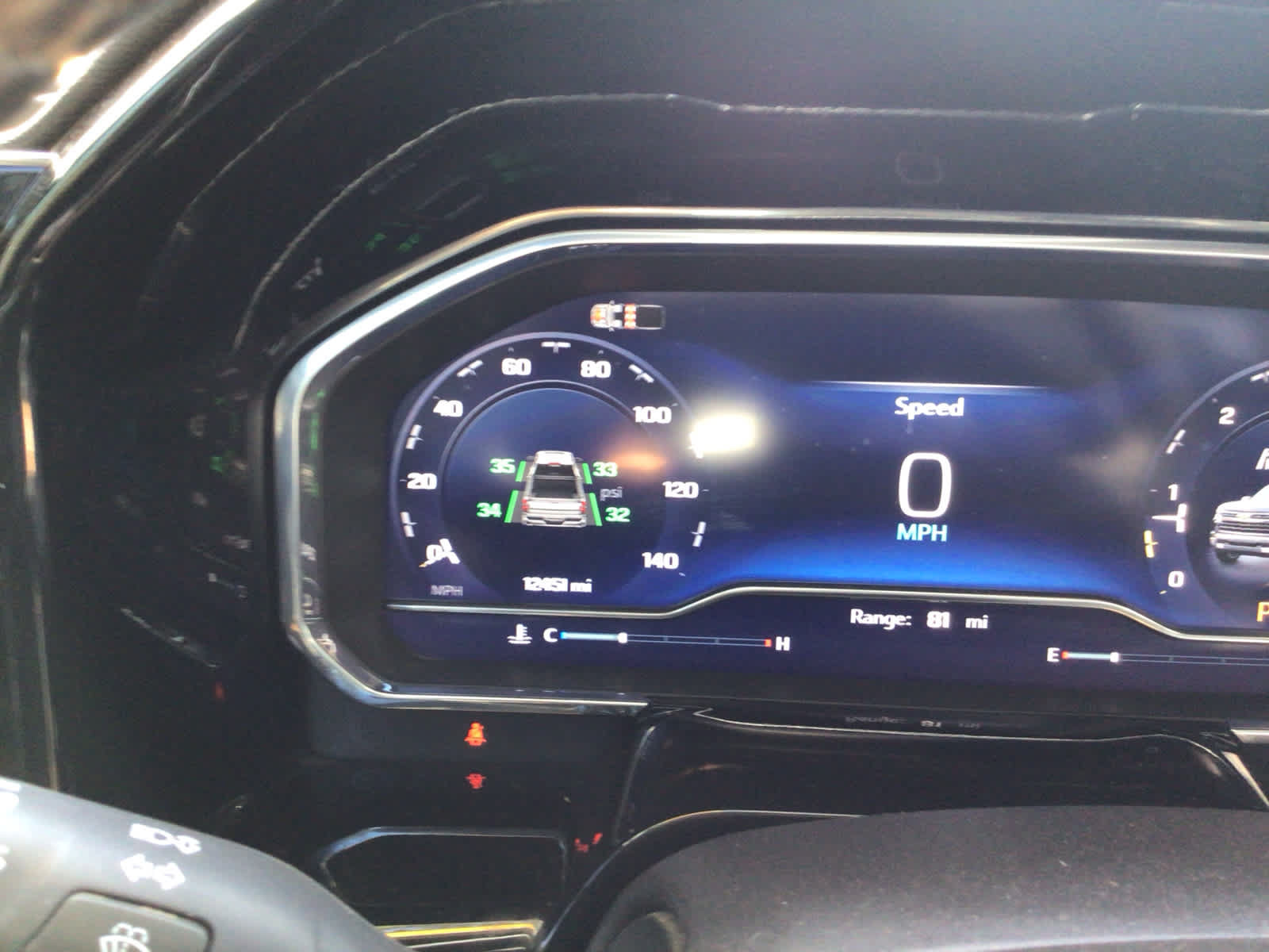 Used 2024 Chevrolet Silverado 1500 RST RWD image 7