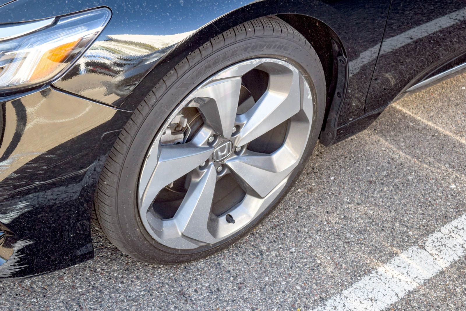Used 2018 Honda Accord Touring image 23