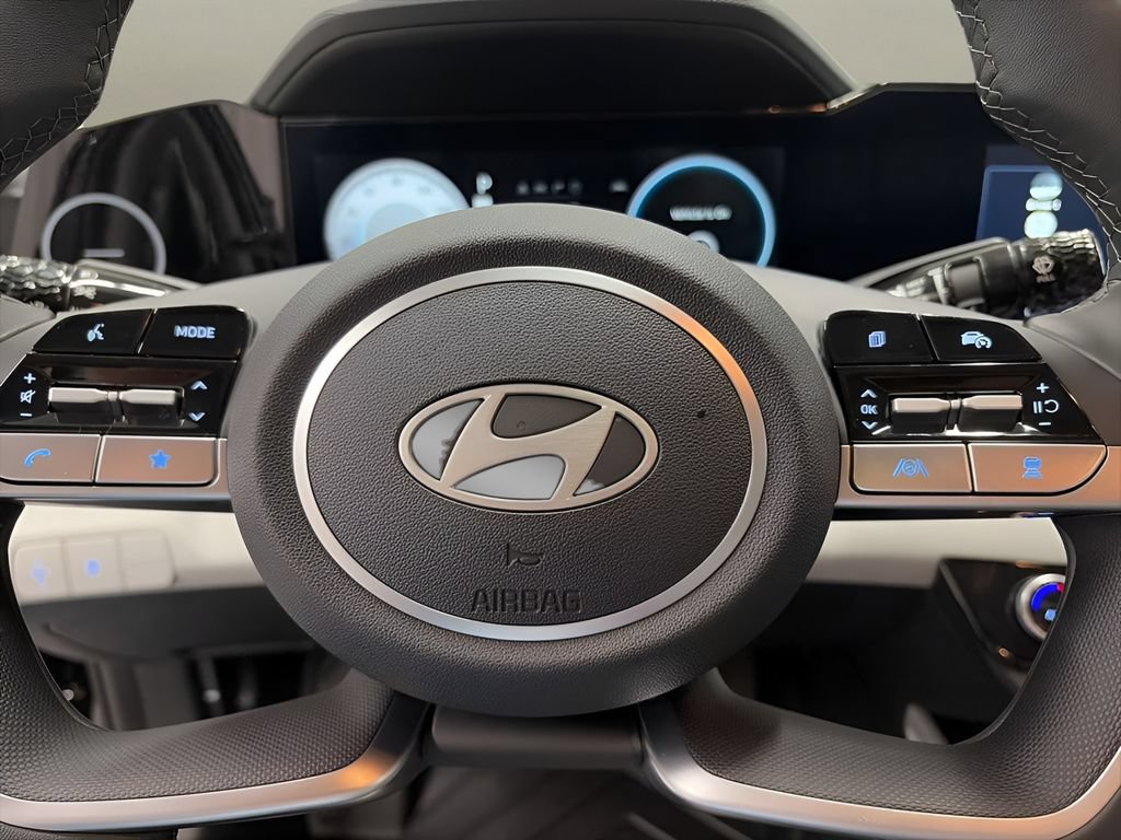 New 2026 Hyundai Elantra Limited FWD image 20