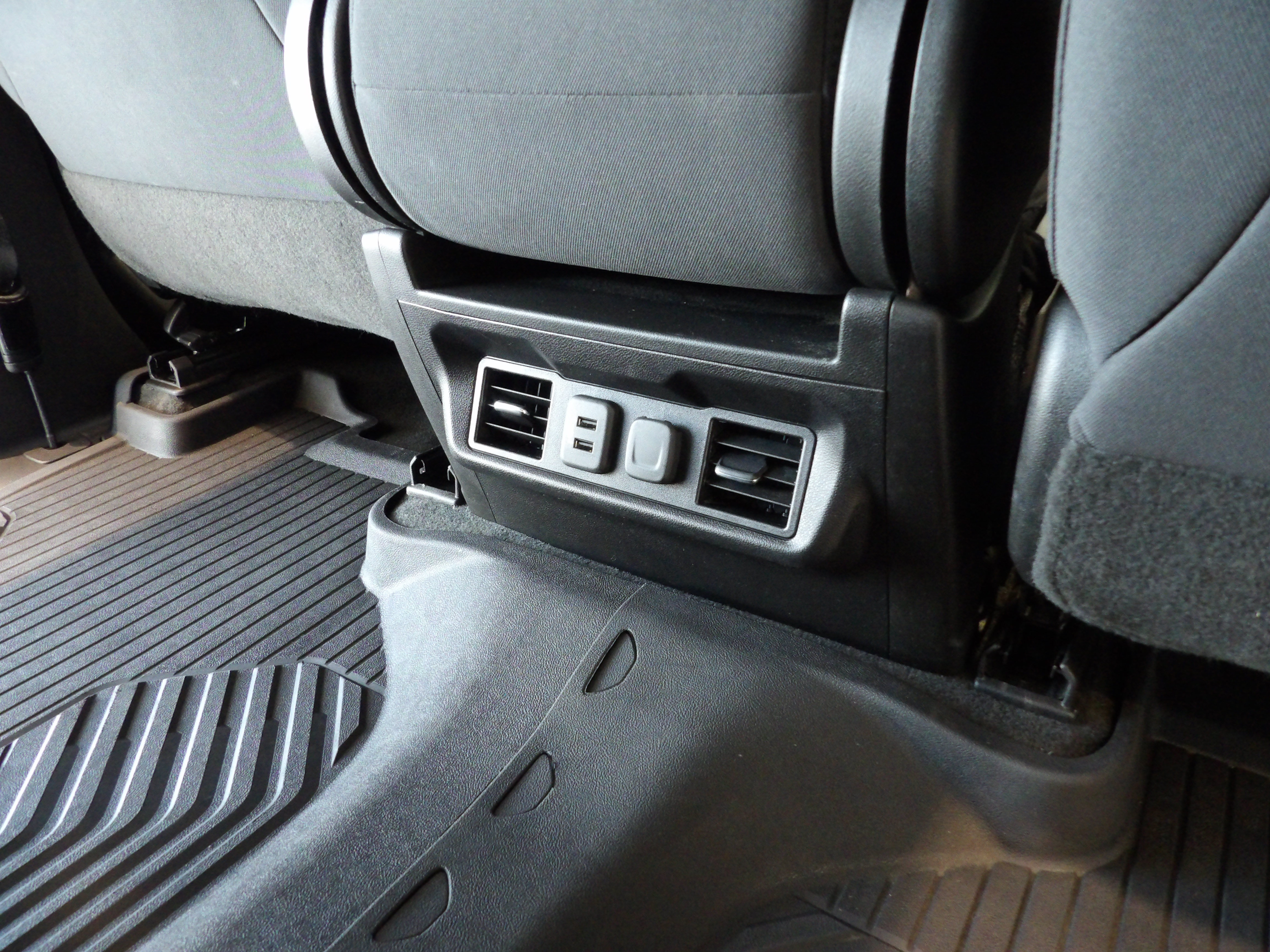 Used 2021 Chevrolet Silverado 1500 LT AWD/4WD image 21
