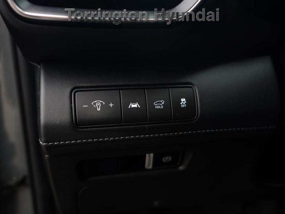 Used 2022 Hyundai Santa Fe Limited image 30