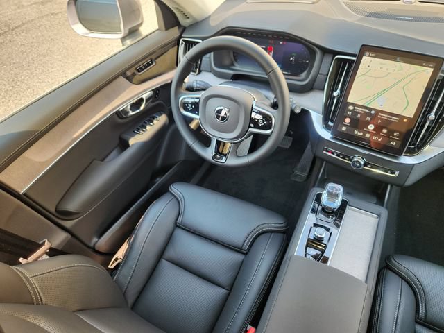 New 2026 Volvo XC90 T8 Ultra w/ Protection Package AWD/4WD image 10