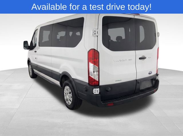 Used 2024 Ford Transit 350 XLT RWD image 3