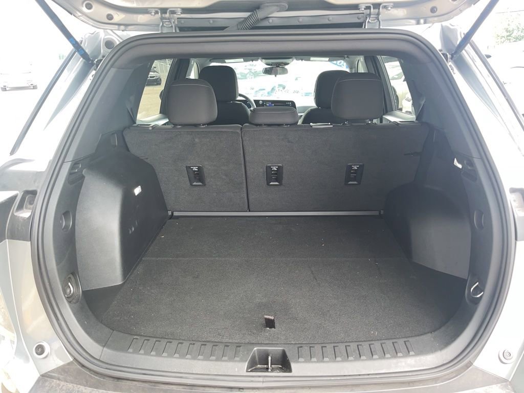 Used 2026 Chevrolet Equinox LT FWD image 5
