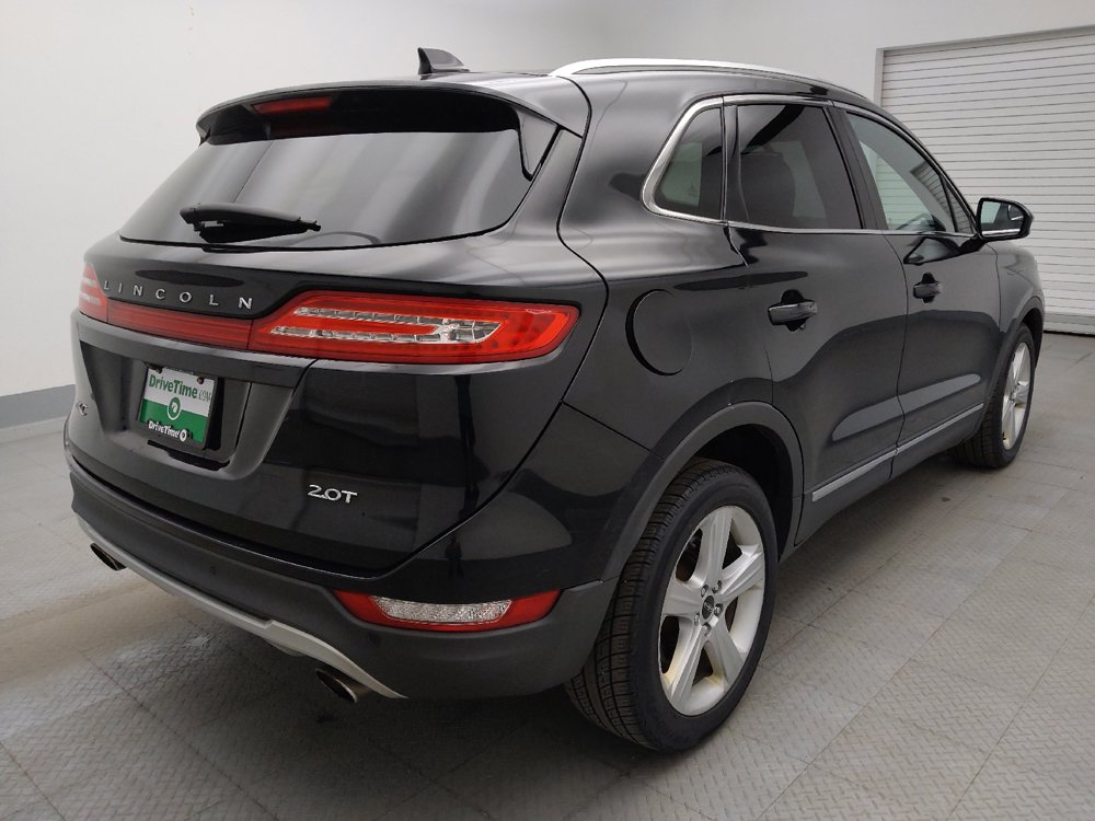 Used 2017 Lincoln MKC Premiere FWD image 9