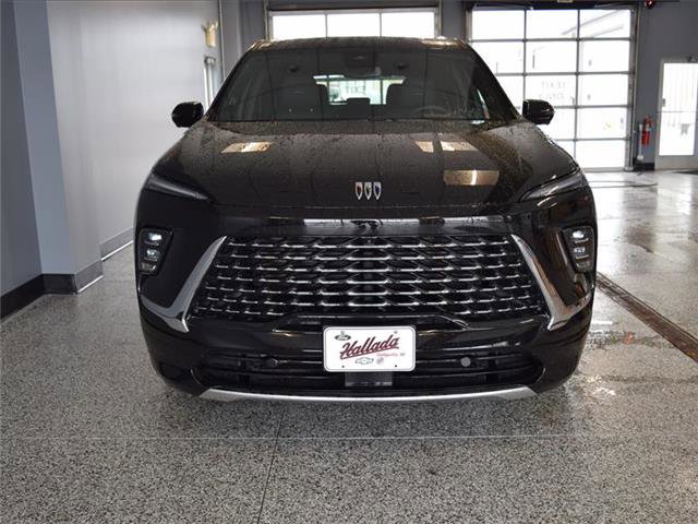 Used 2025 Buick Enclave Avenir w/ Trailering Package, 5000 lbs. image 8