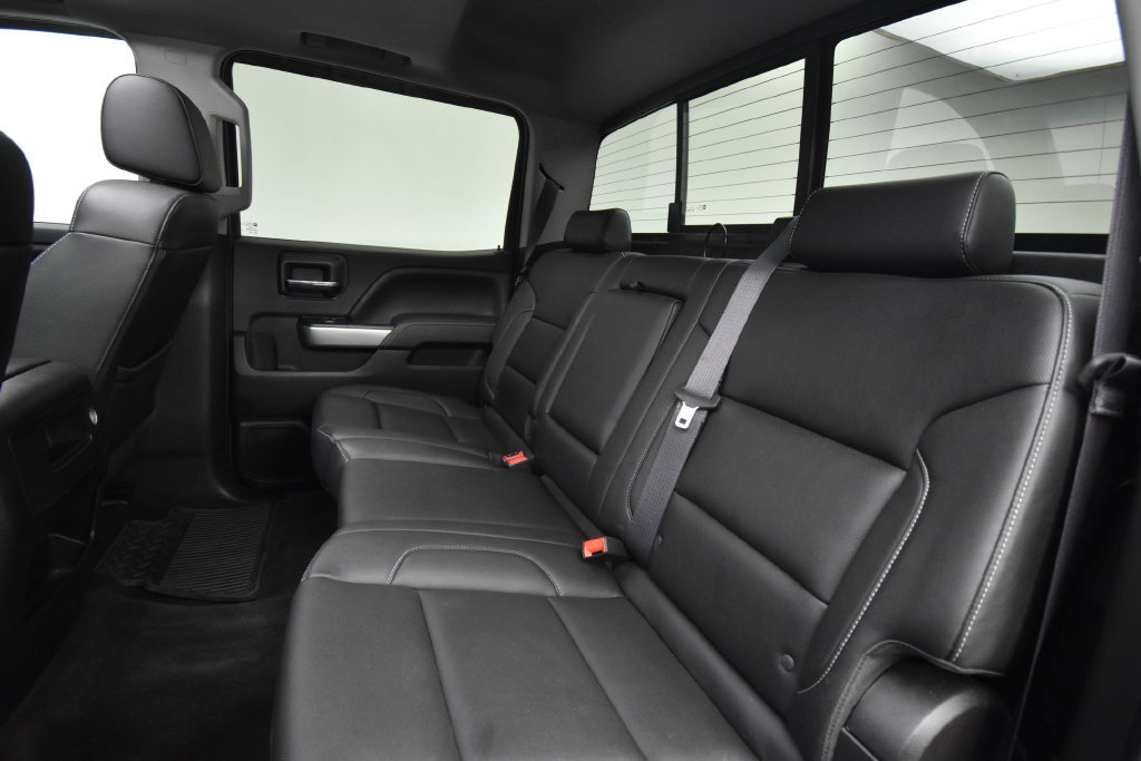 Used 2017 Chevrolet Silverado 1500 LTZ Z71 w/ LTZ Plus Package AWD/4WD image 18