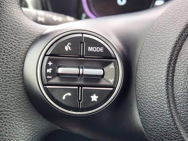 Certified 2025 Kia Soul LX FWD image 27