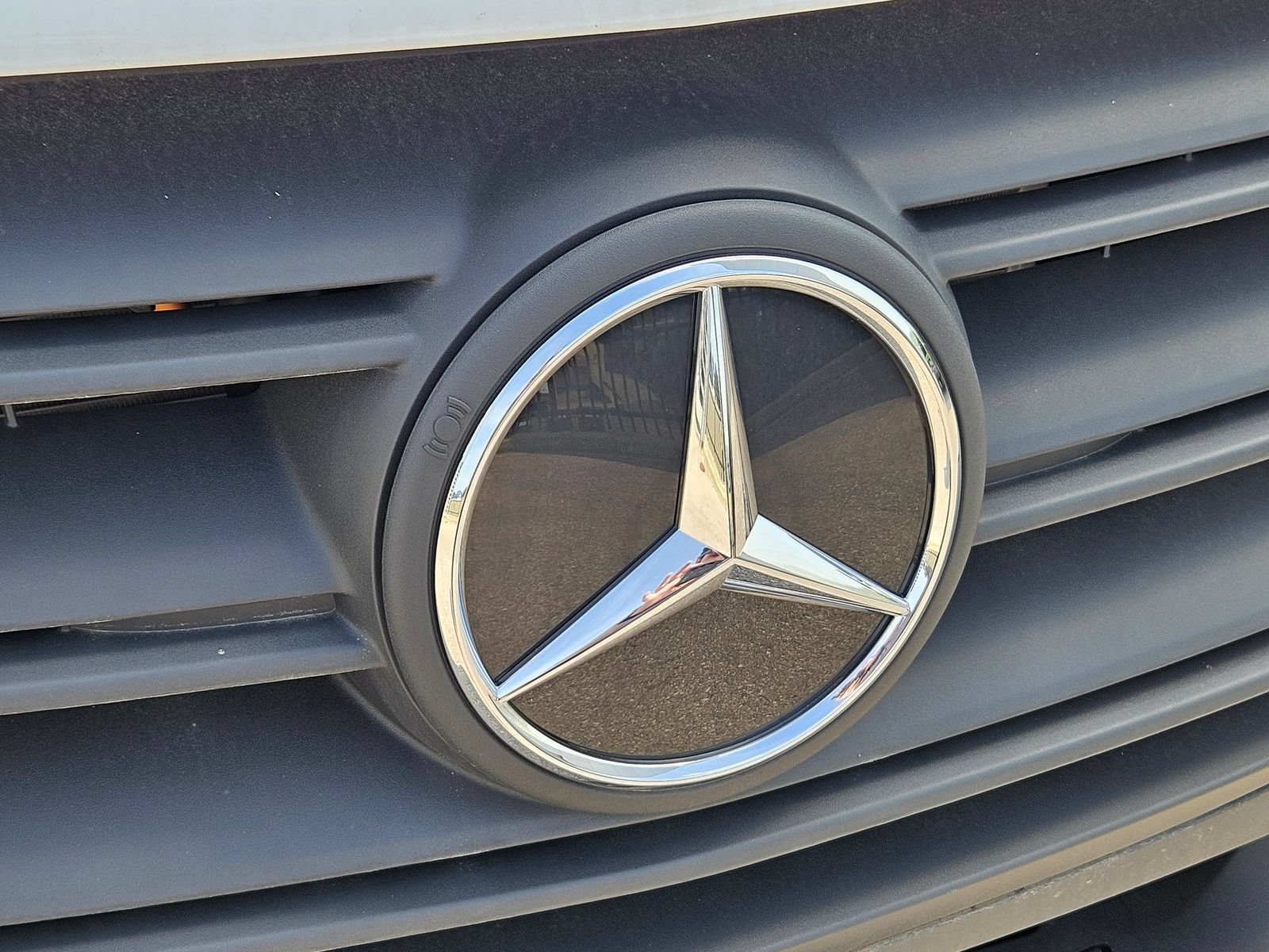 New 2025 Mercedes-Benz eSprinter 170 Cargo image 12