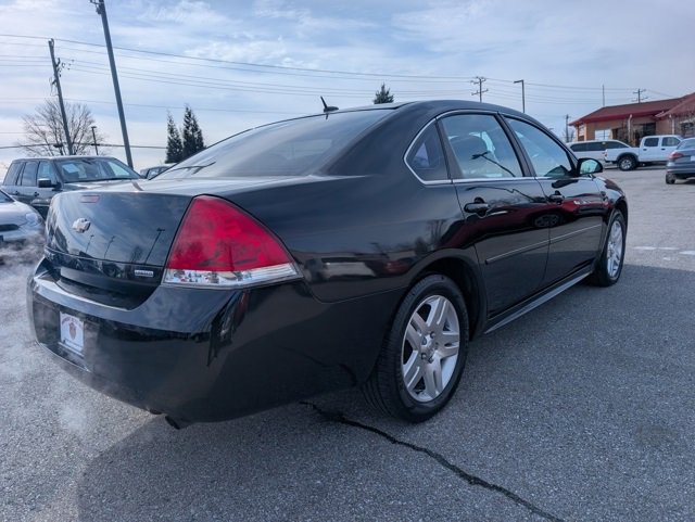 Used 2016 Chevrolet Impala LT image 6