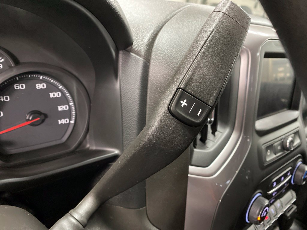 Used 2022 Chevrolet Silverado 2500 Custom w/ Custom Convenience Package AWD/4WD image 32