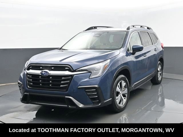 Used 2025 Subaru Ascent Premium AWD/4WD image 2