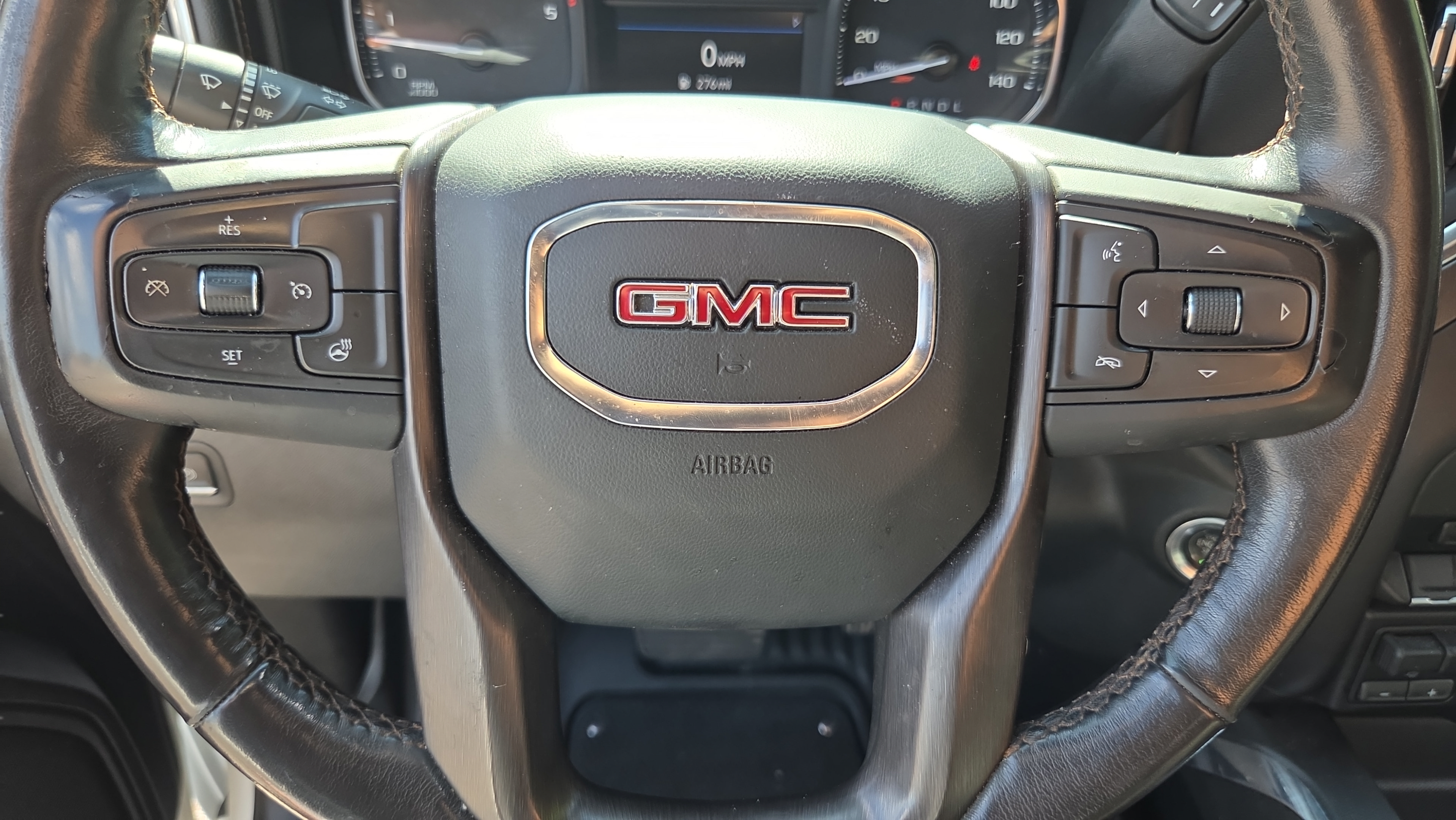 Certified 2022 GMC Sierra 2500 AT4 w/ Gooseneck/5TH Wheel Package AWD/4WD image 22
