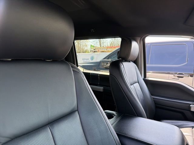 Used 2020 Ford F150 Lariat image 13