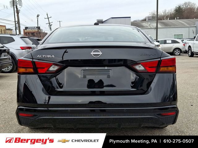 Used 2025 Nissan Altima 2.5 SV image 6