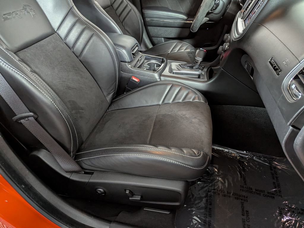Used 2022 Dodge Charger SRT Hellcat w/ Harman/Kardon Audio Group image 18