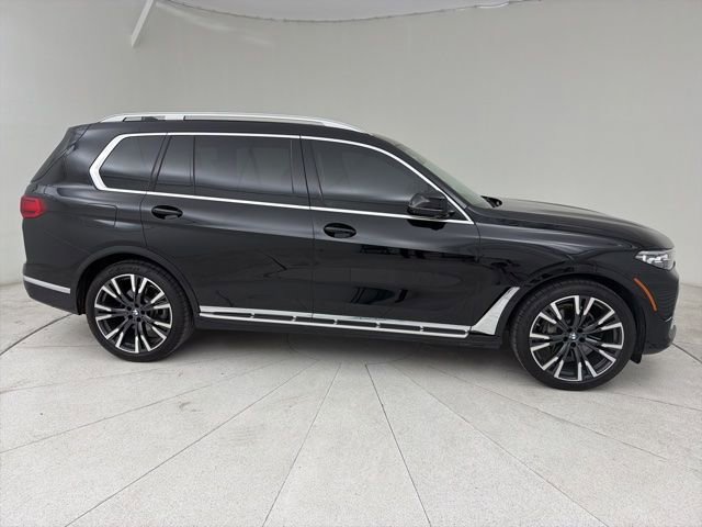 Used 2020 BMW X7 xDrive40i w/ Parking Assistance Package image 6