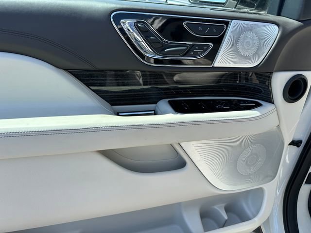 Used 2024 Lincoln Navigator Black Label image 23