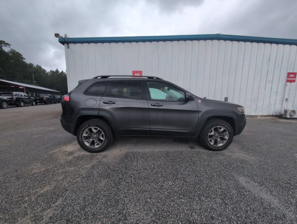 Used 2019 Jeep Cherokee Trailhawk AWD/4WD image 9