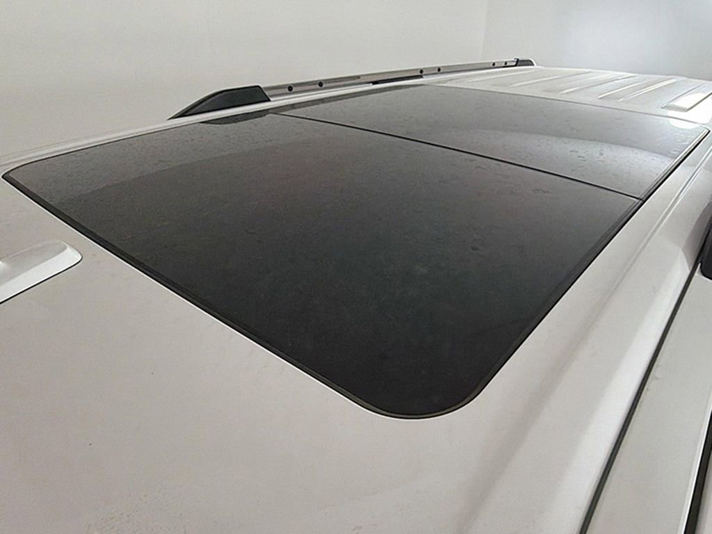 Used 2023 Ford Expedition Max Limited image 19