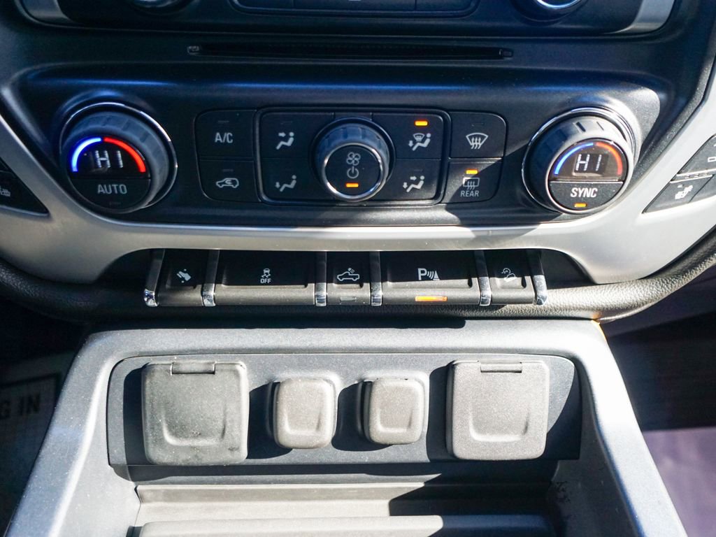 Used 2014 GMC Sierra 1500 SLT w/ SLT Preferred Package image 29