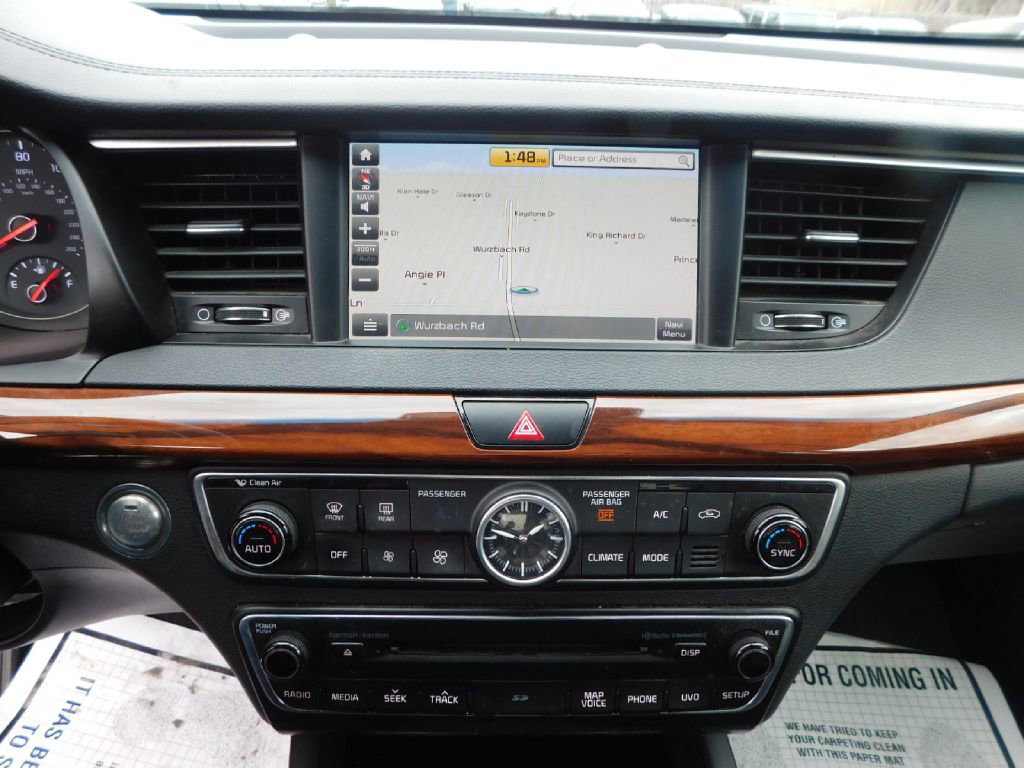 Used 2017 Kia Cadenza Technology FWD image 32