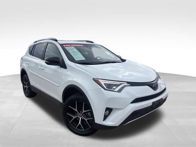 Used 2018 Toyota RAV4 SE w/ Power Extra Value Package FWD image 2