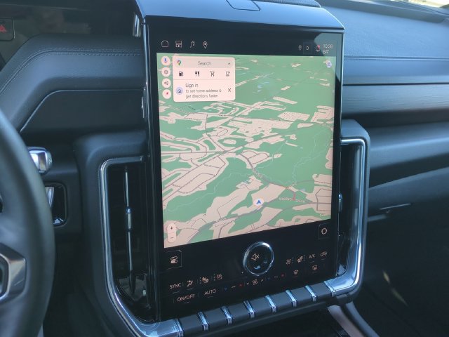 Certified 2025 GMC Yukon Denali AWD/4WD image 21