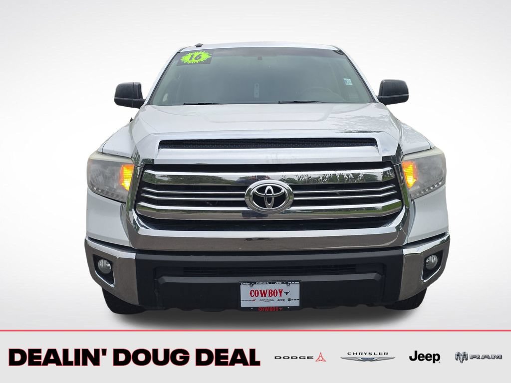 Used 2016 Toyota Tundra SR5 w/ TRD Off Road Package AWD/4WD image 8