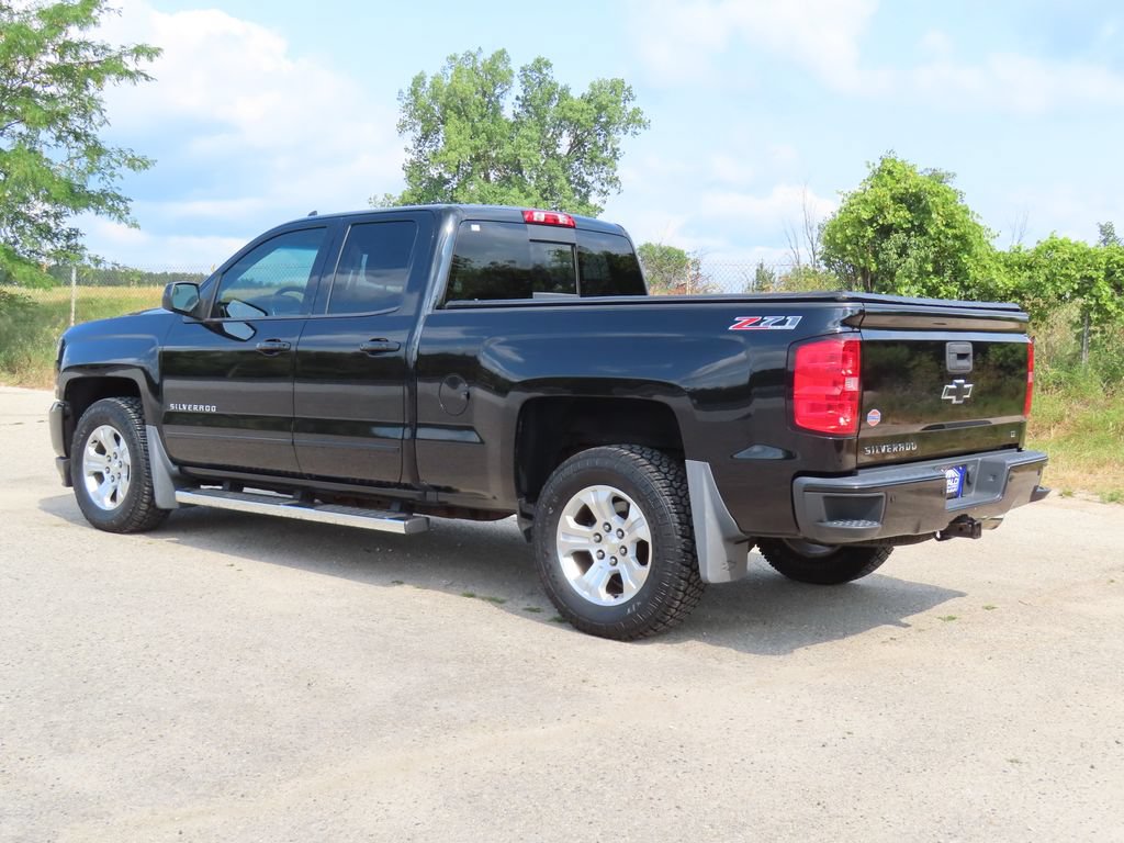 Used 2017 Chevrolet Silverado 1500 LT w/ All Star Edition AWD/4WD image 27