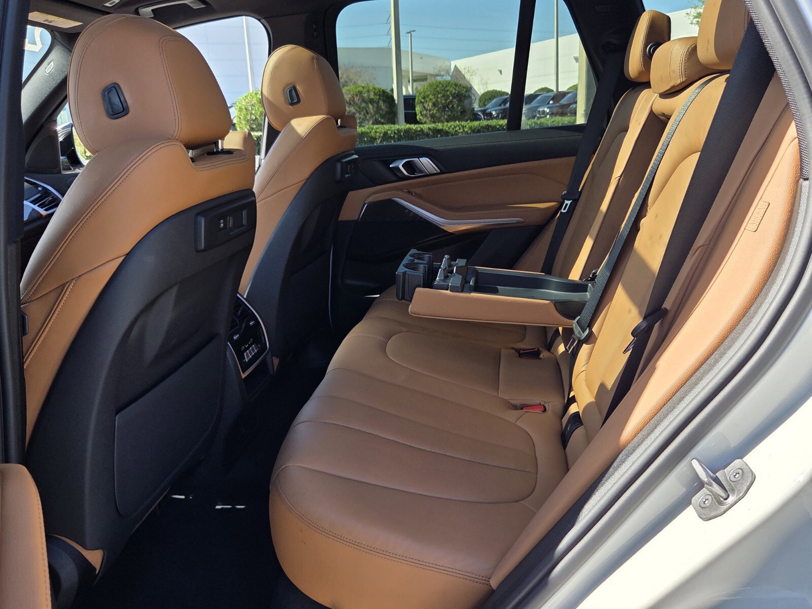 Used 2022 BMW X5 sDrive40i w/ Premium Package image 11